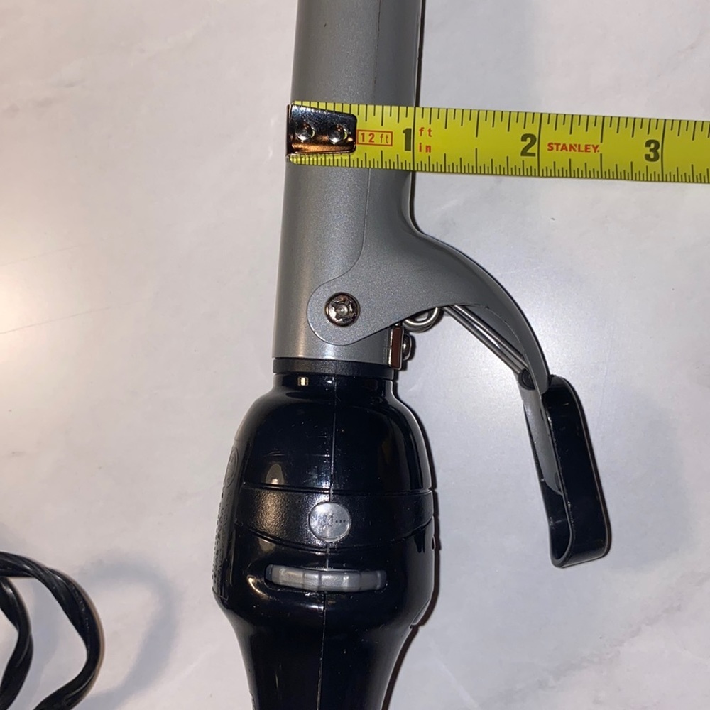 Revlon 1” round curling iron temperature settings 1-30 heat on & off buttons​​ - Picture 2 of 5